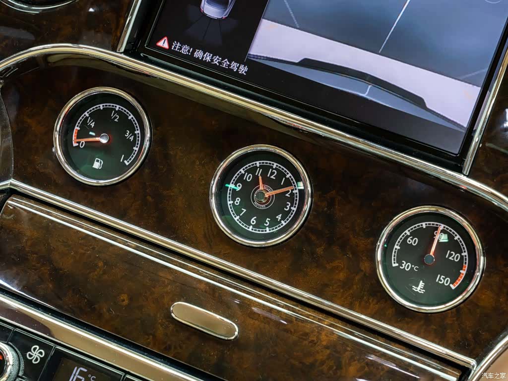 Bentley Mulsanne, 2019 17