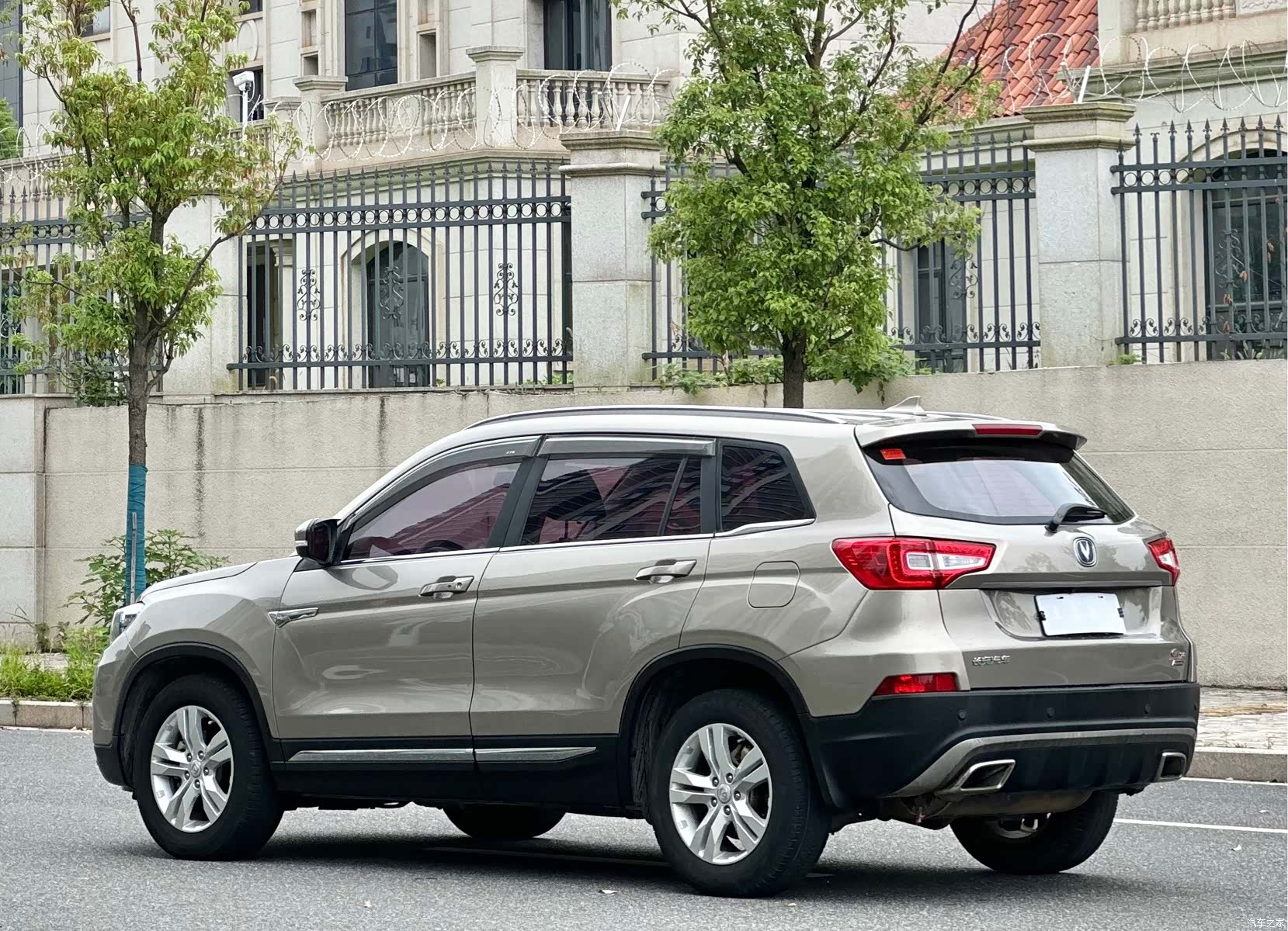 Changan CS75, 2017 4