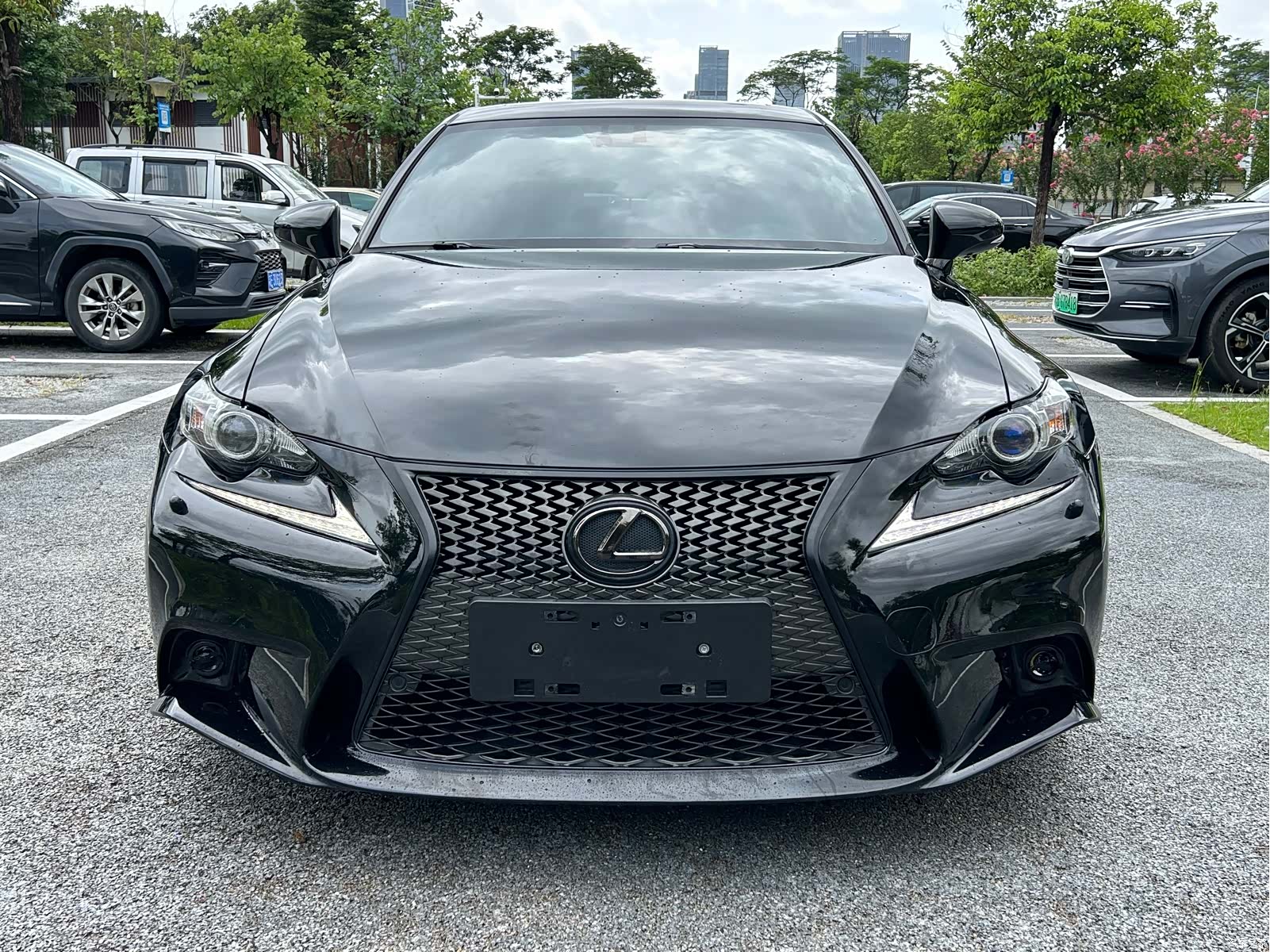 Lexus IS, 2016 2