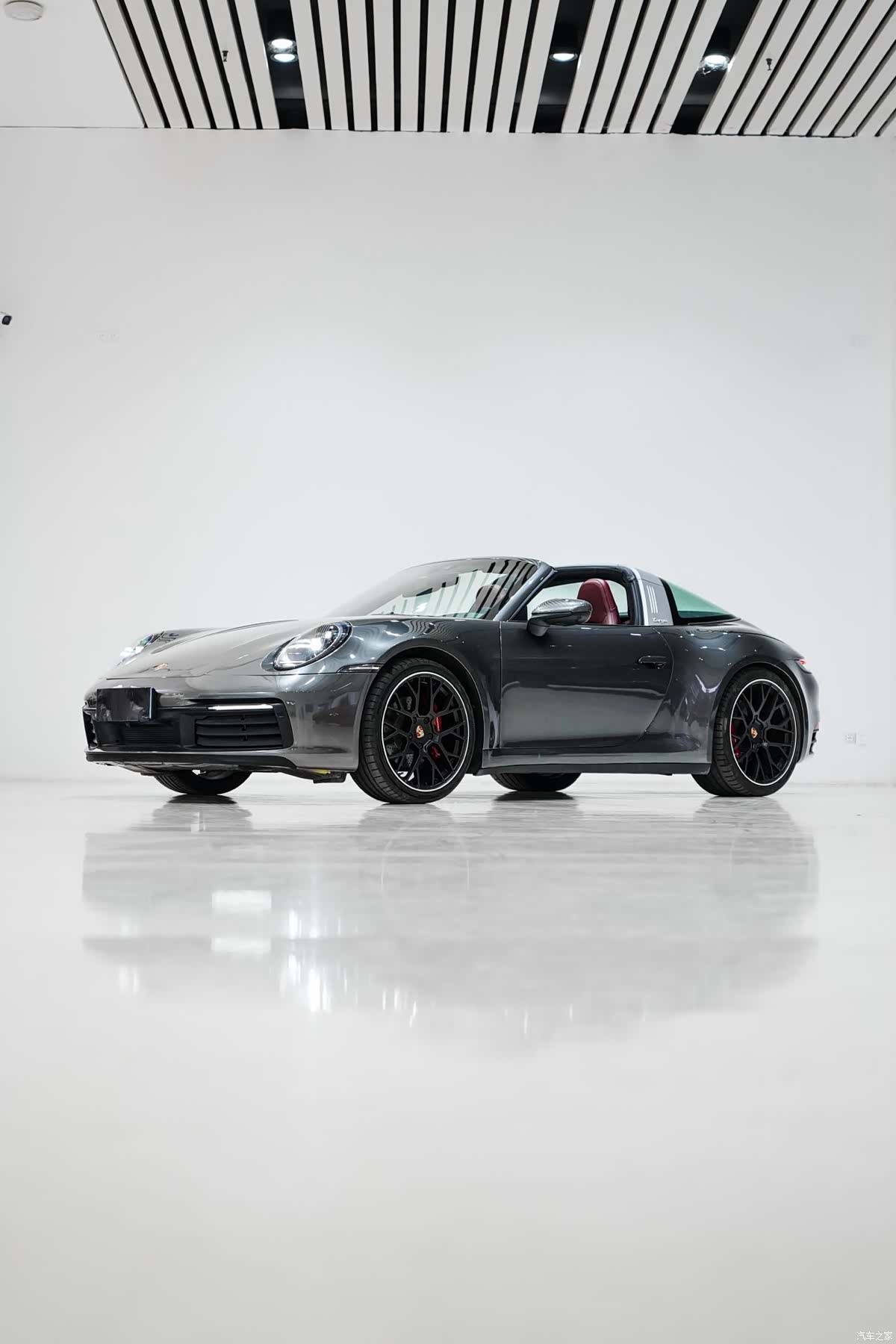 Porsche 911, 2023 1