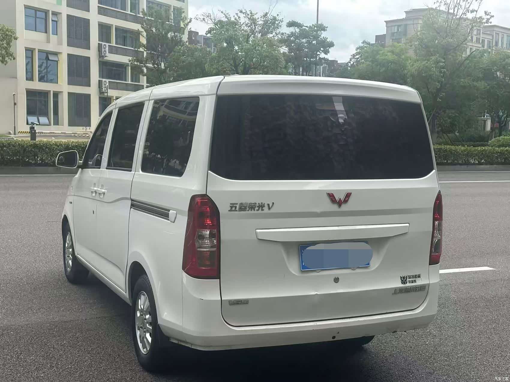 Wuling V, 2017 6