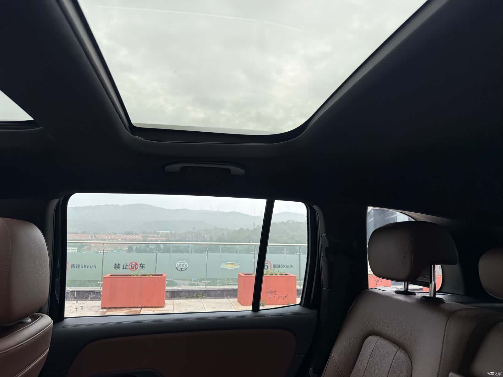 Mercedes-Benz GLB, 2021 34