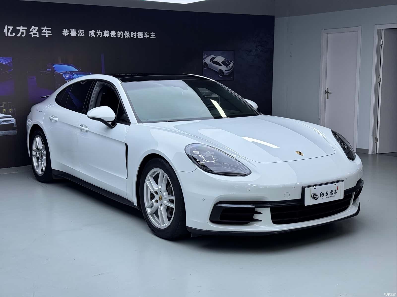 Porsche Panamera, 2017 3