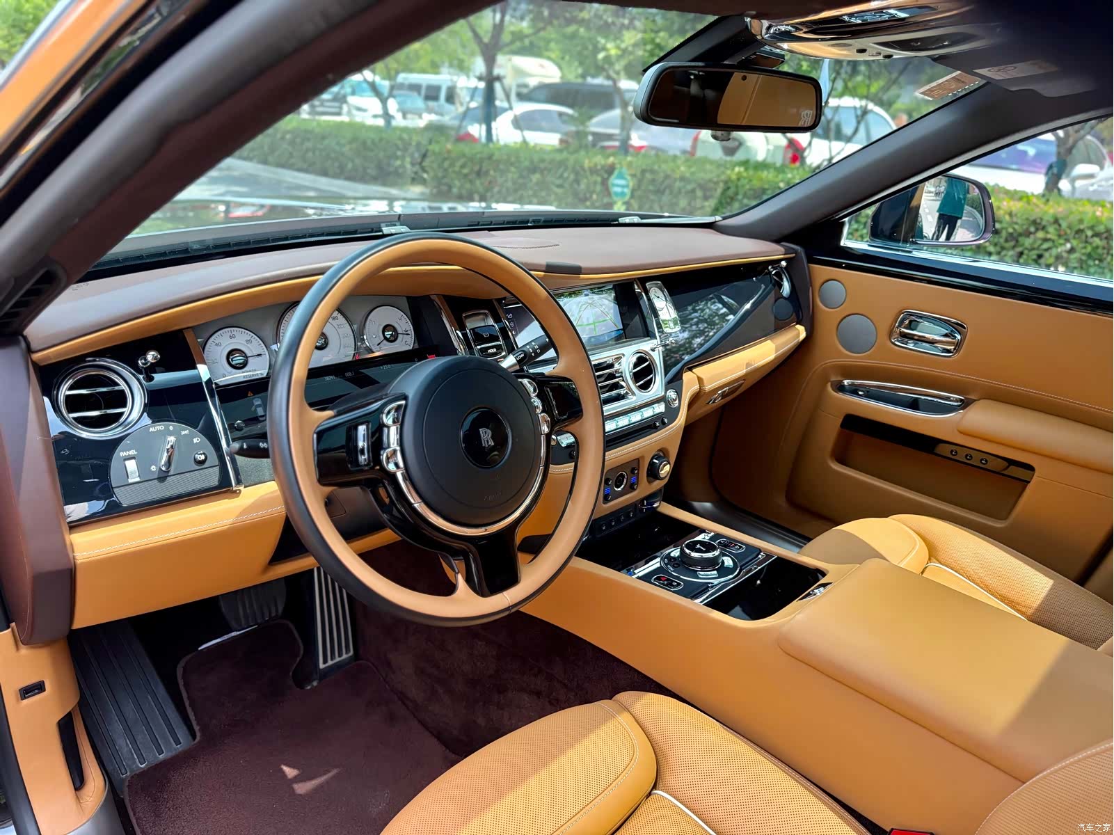 Rolls-Royce Ghost, 2020 4