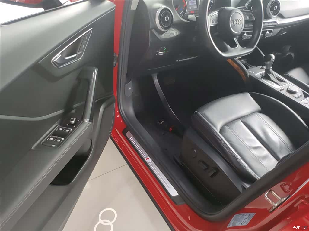 Audi Q2L, 2022 16