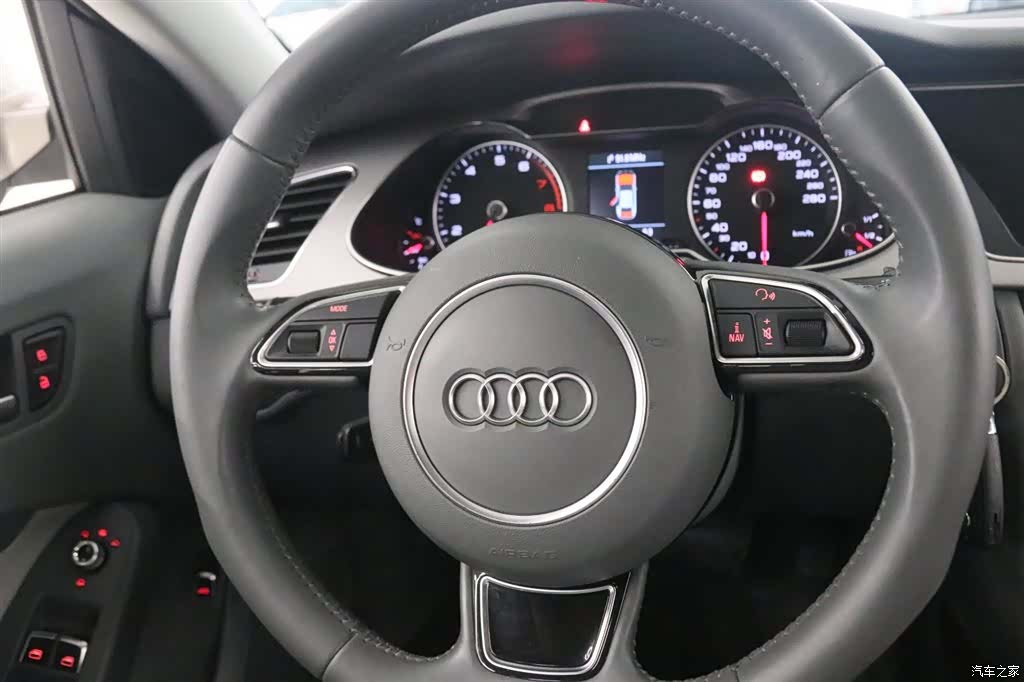 Audi A4L, 2015 6