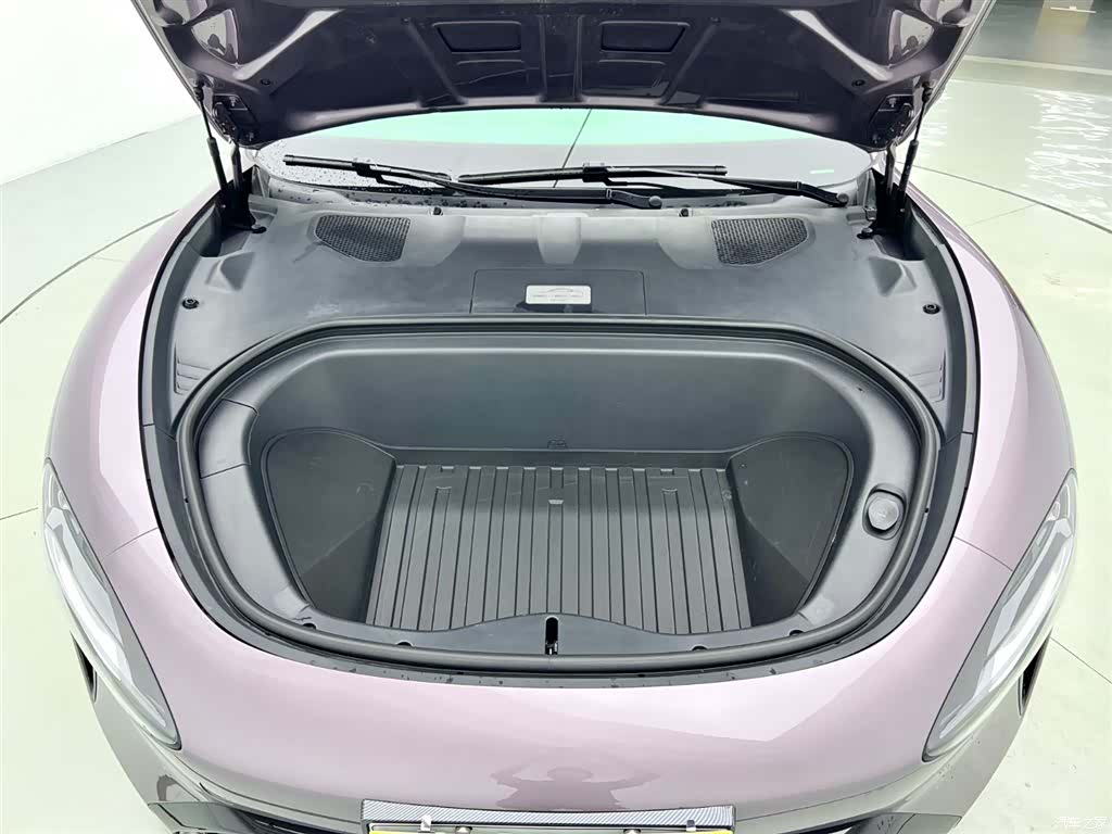 Xiaomi SU7, 2024 17