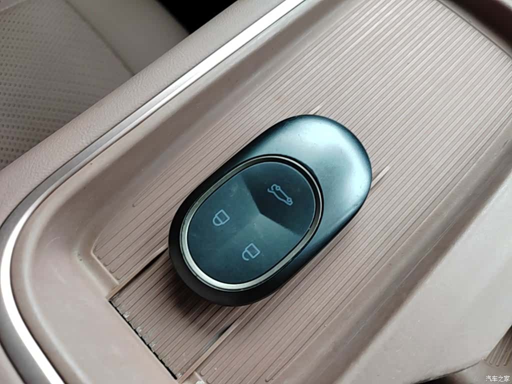 NIO EC6, 2024 9