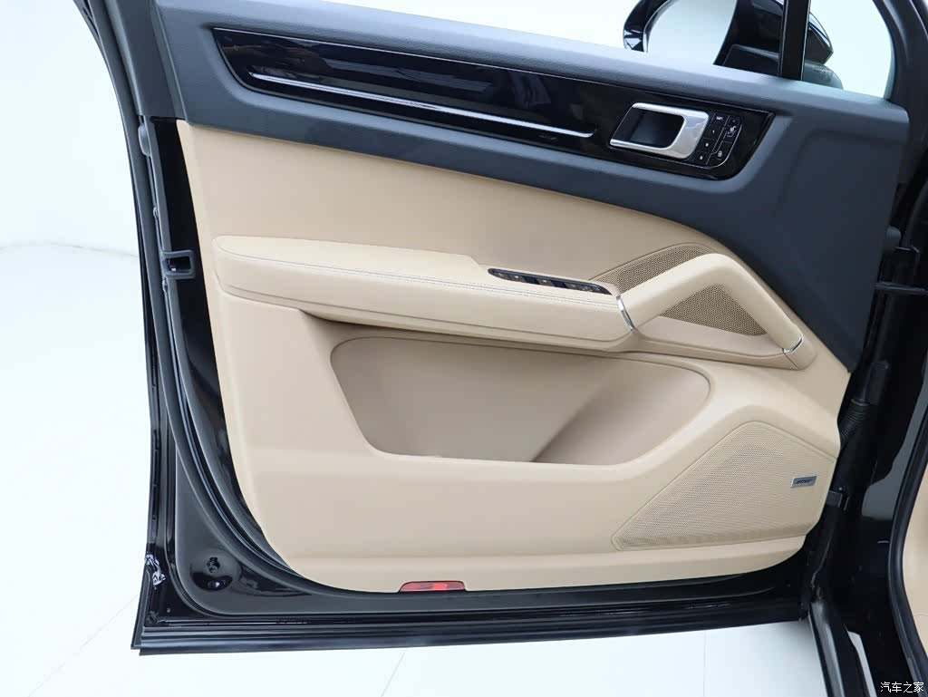 Porsche Cayenne, 2018 7