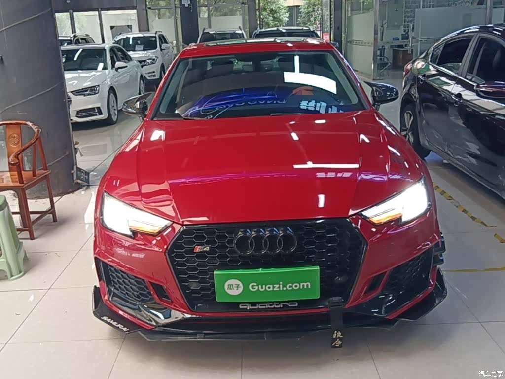 Audi A4L, 2018 3