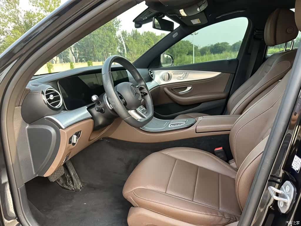 Mercedes-Benz E-Class, 2022 20