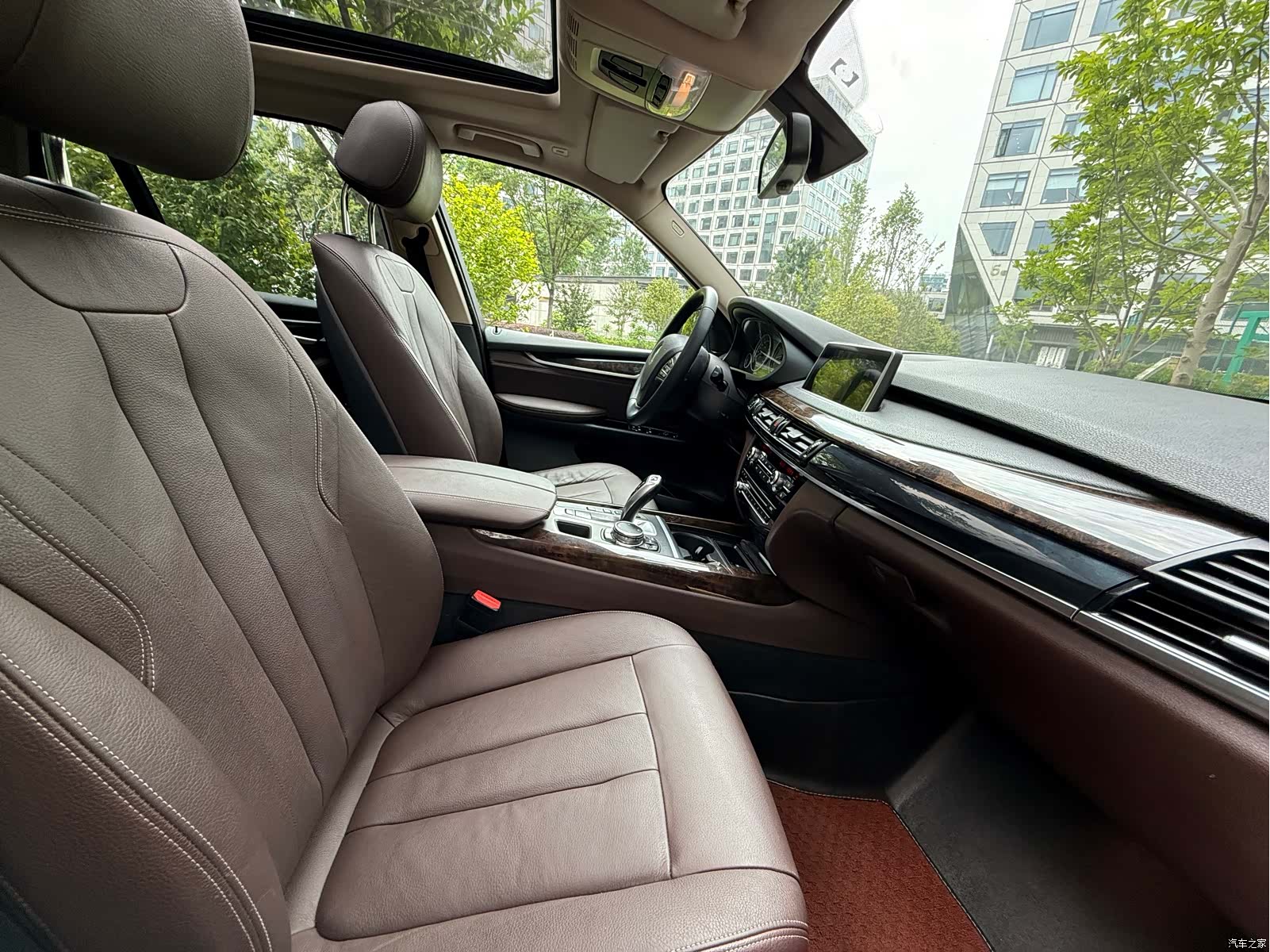 BMW X5, 2015 9