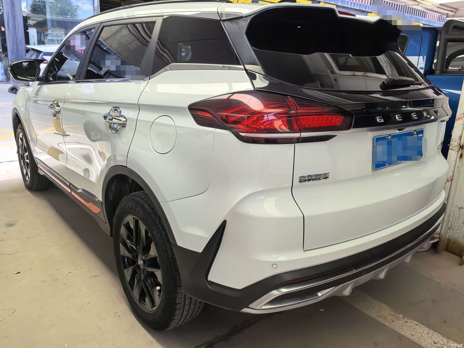 Geely Boyue, 2022 4