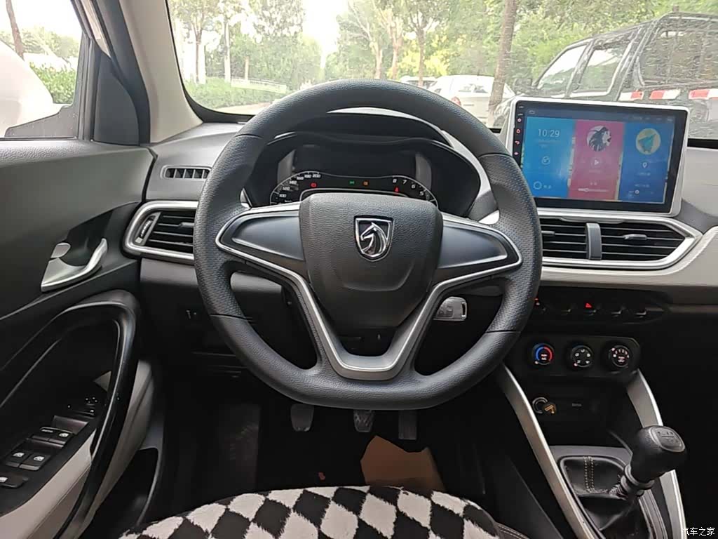 Wuling 510, 2018 11