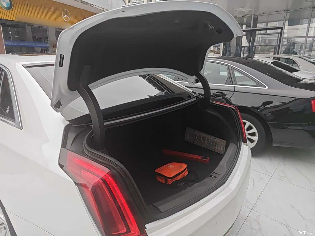 Cadillac CT6, 2018 15