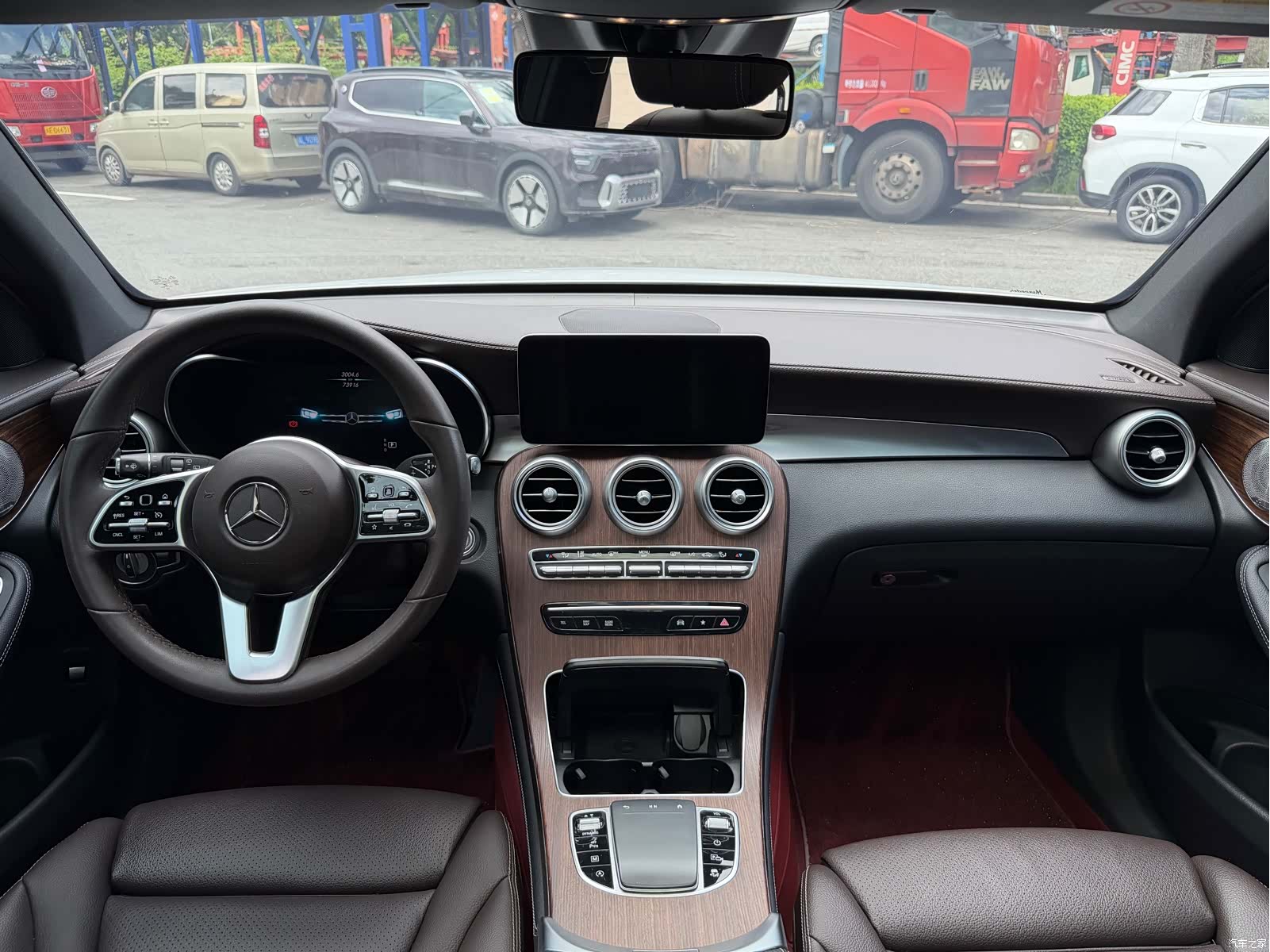 Mercedes-Benz GLC, 2022 все фото