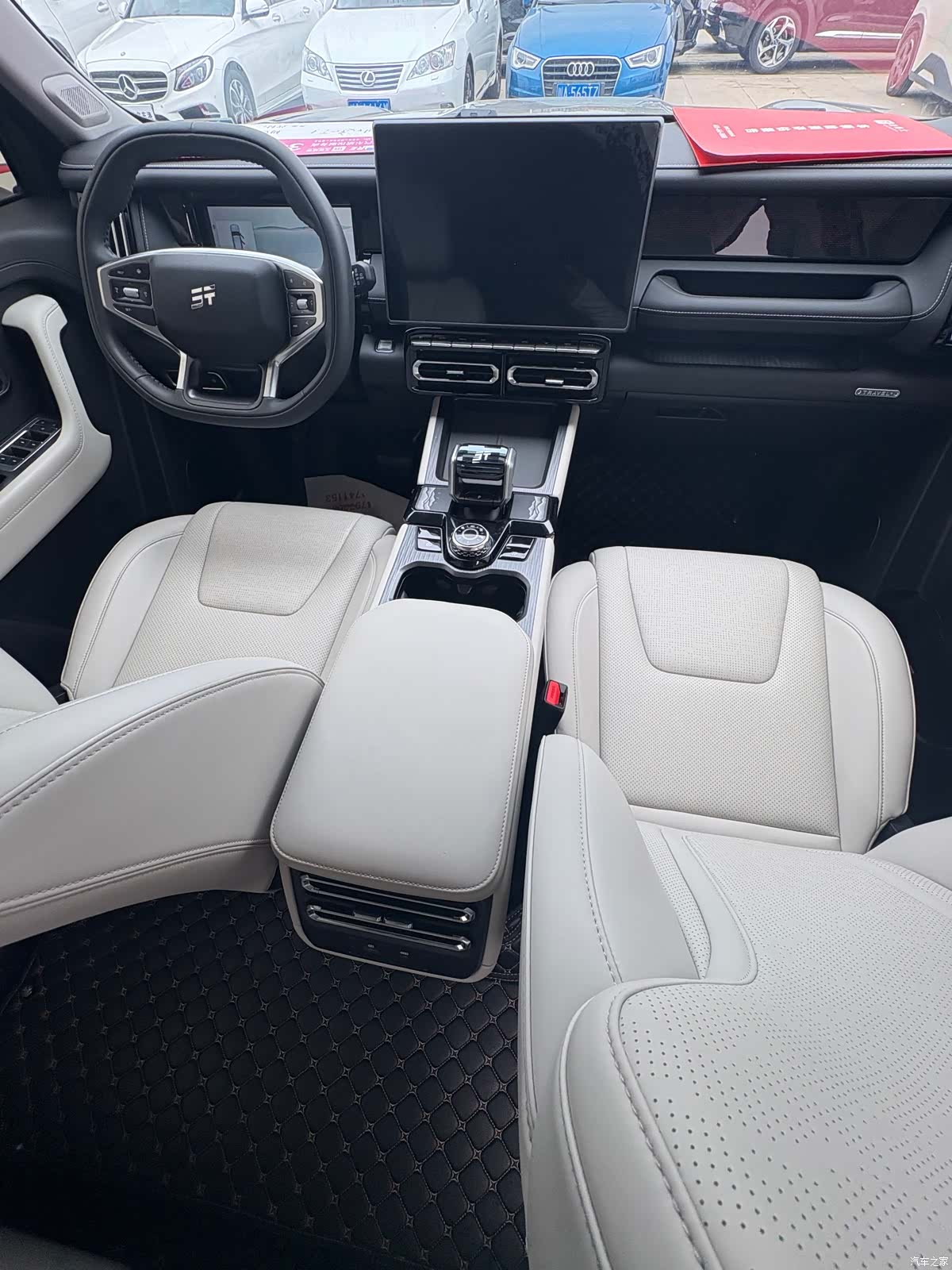 Jetour T1, 2025 13