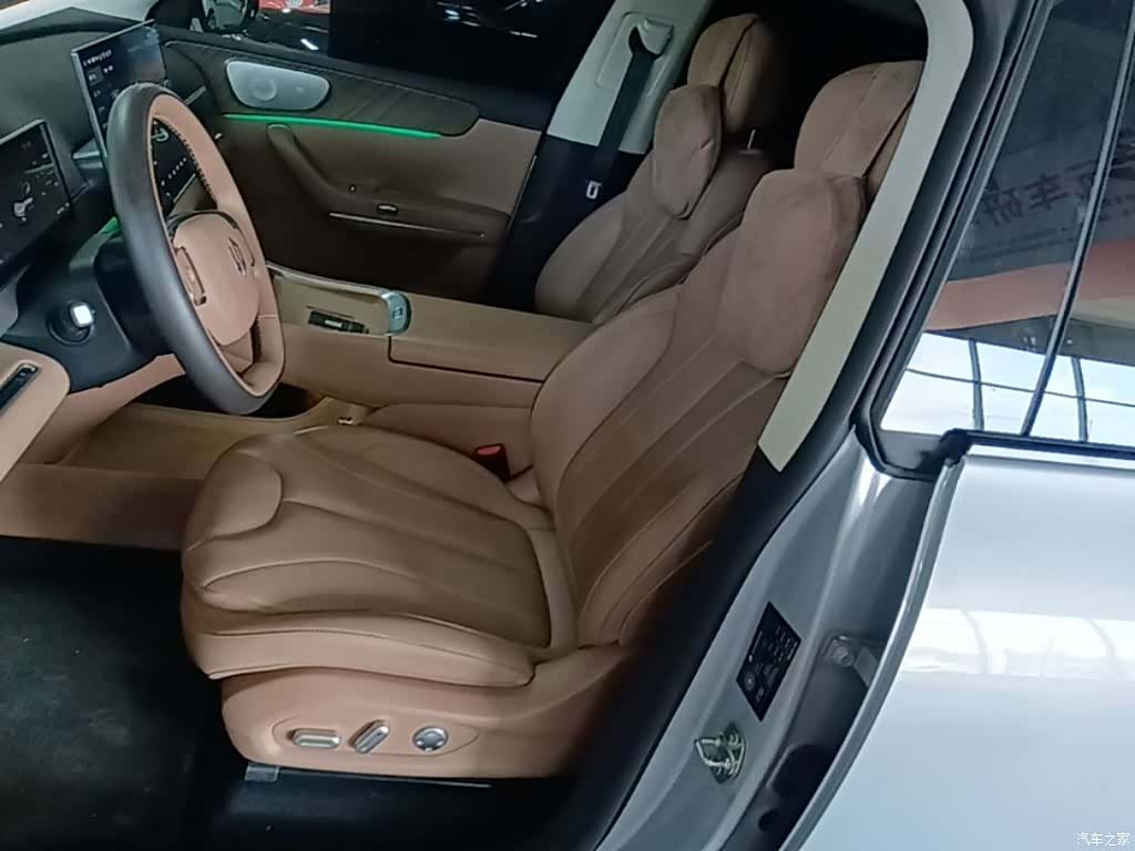 Leapmotor C11, 2025 15