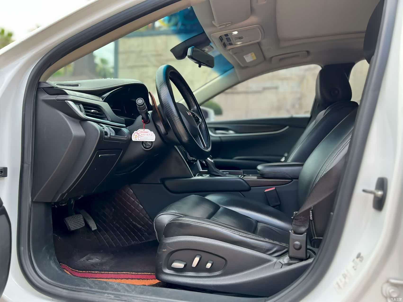 Cadillac XTS, 2019 все фото