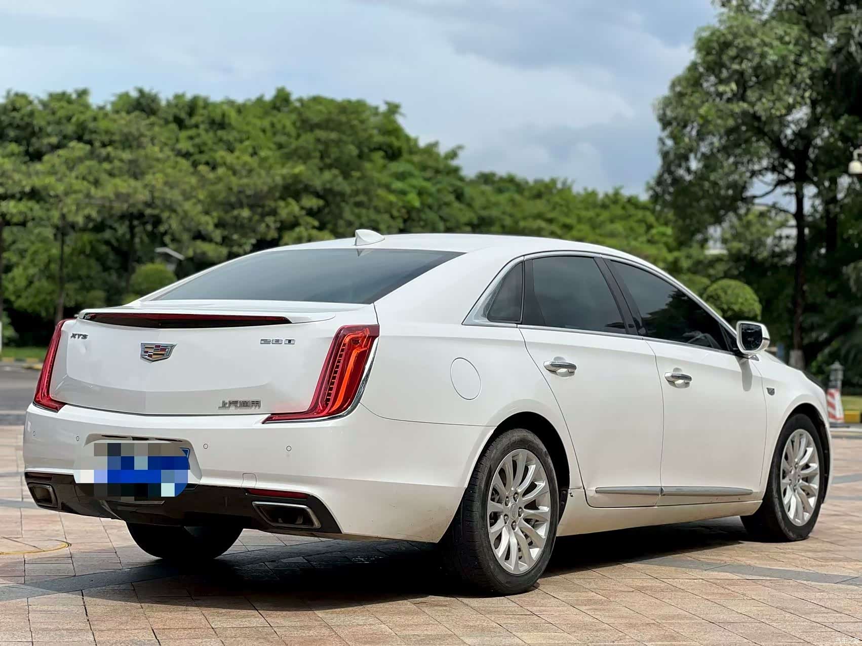 Cadillac XTS, 2019 9