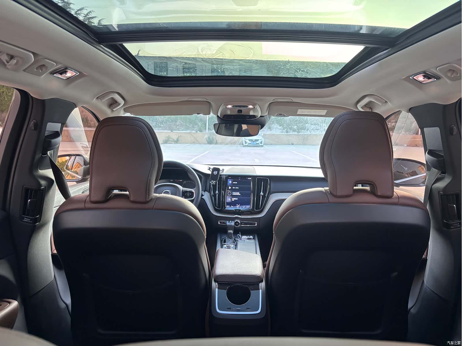 Volvo XC60, 2020 16