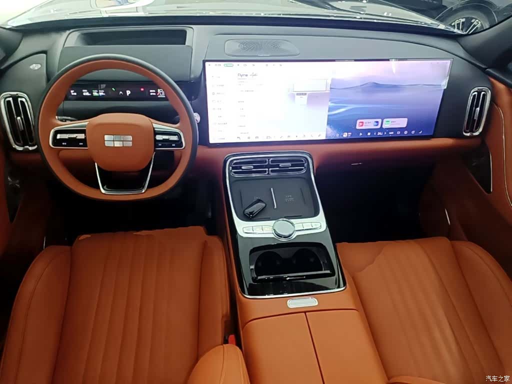 Geely M9, 2025 10