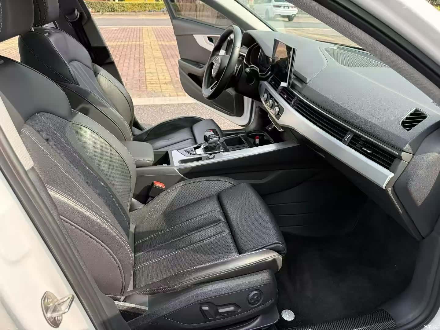 Audi A4L, 2023 7