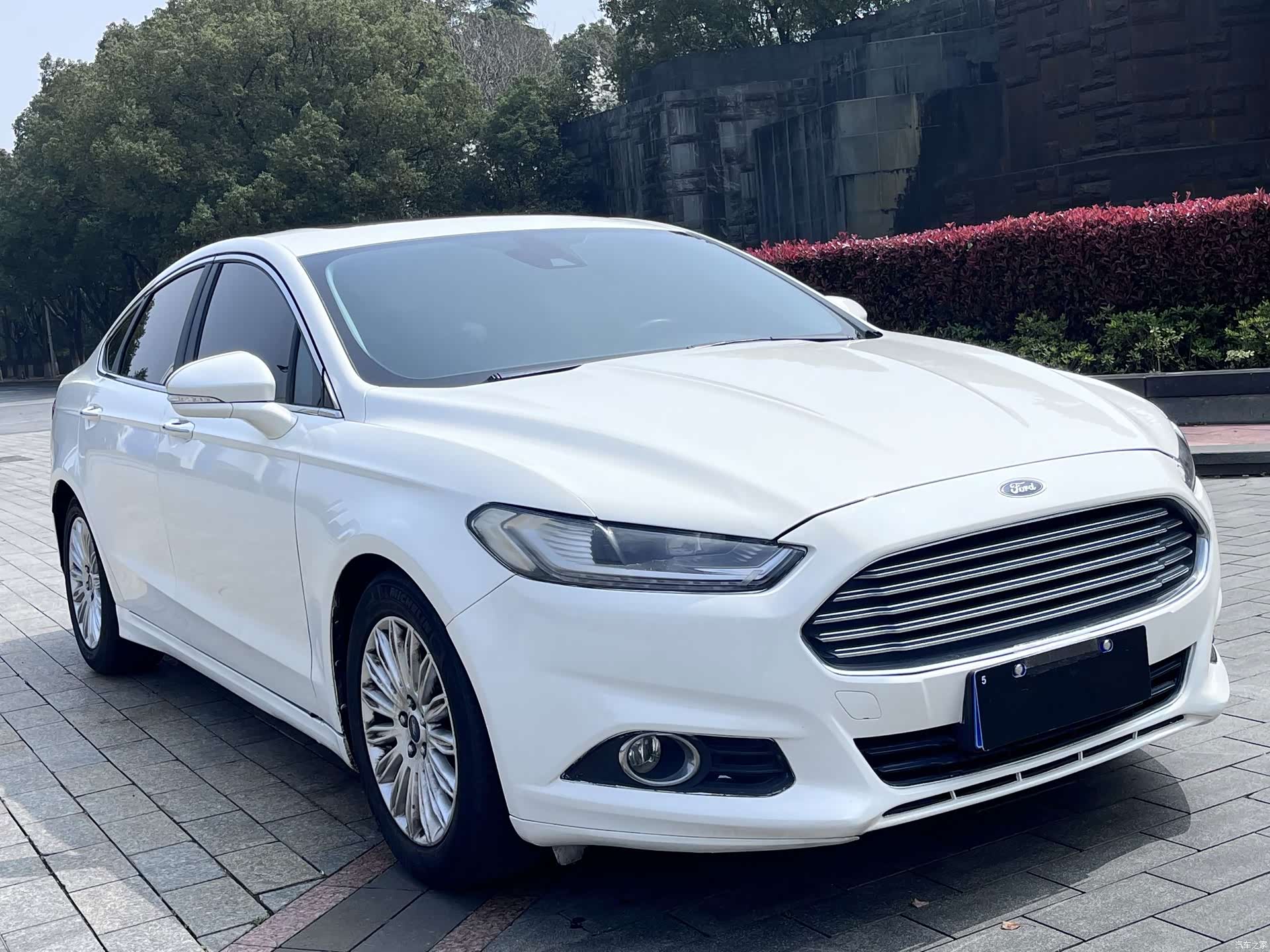 Ford Mondeo, 2014 3