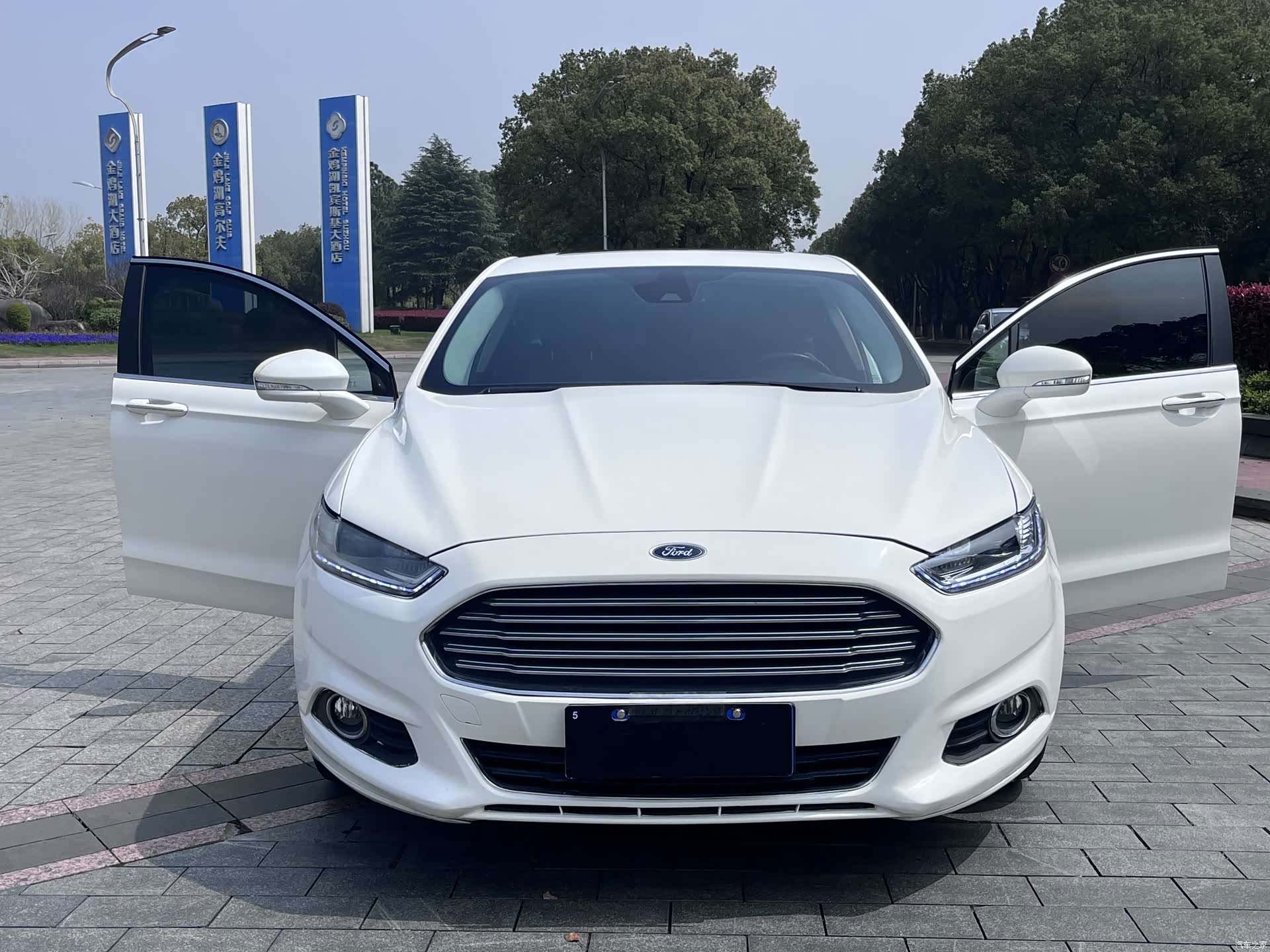 Ford Mondeo, 2014 8