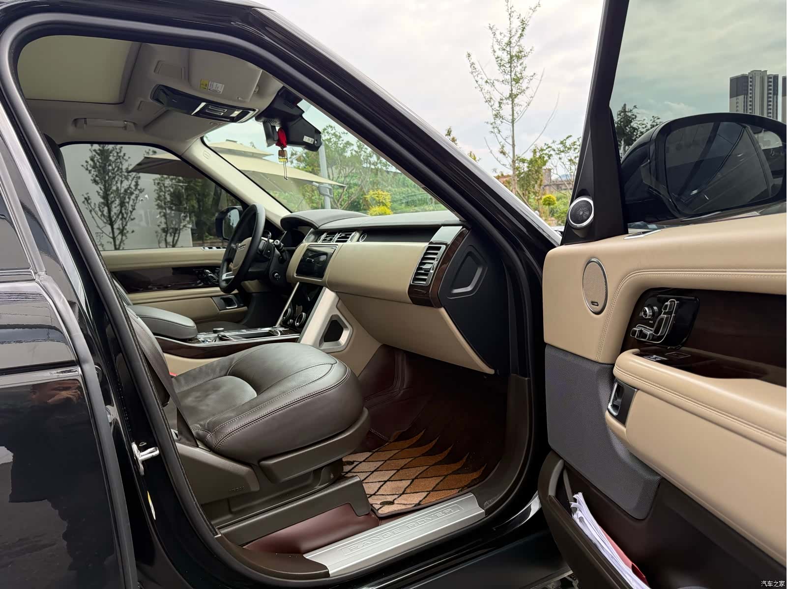 Land Rover Range Rover, 2023 4