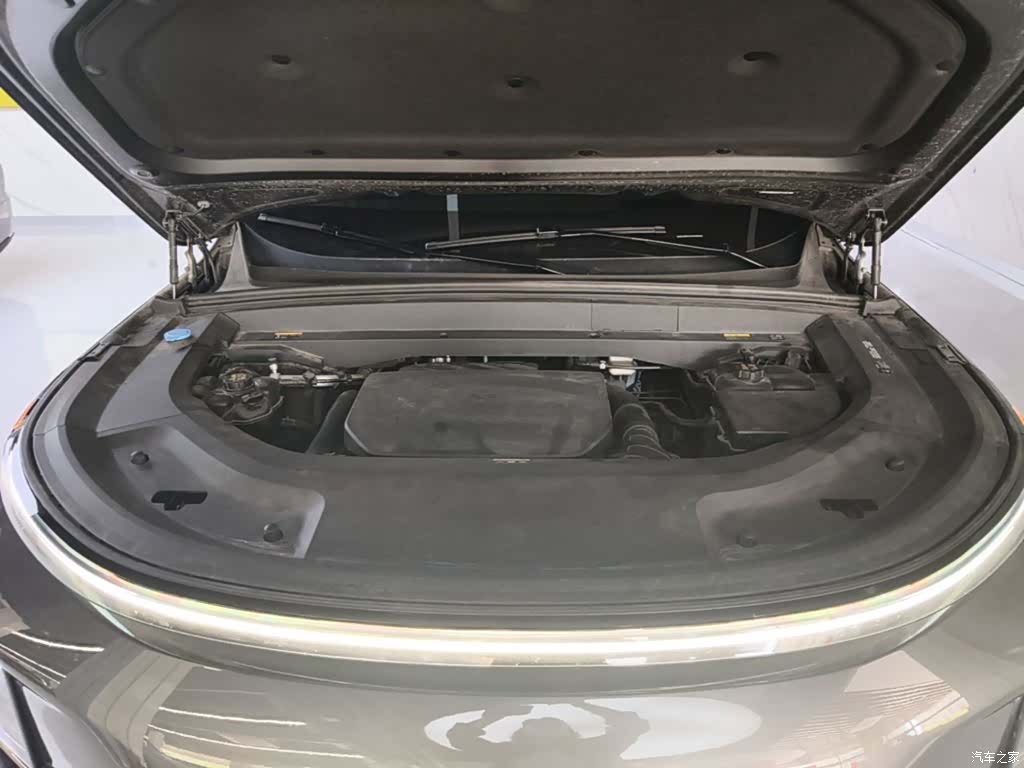 Li Auto L9, 2023 20