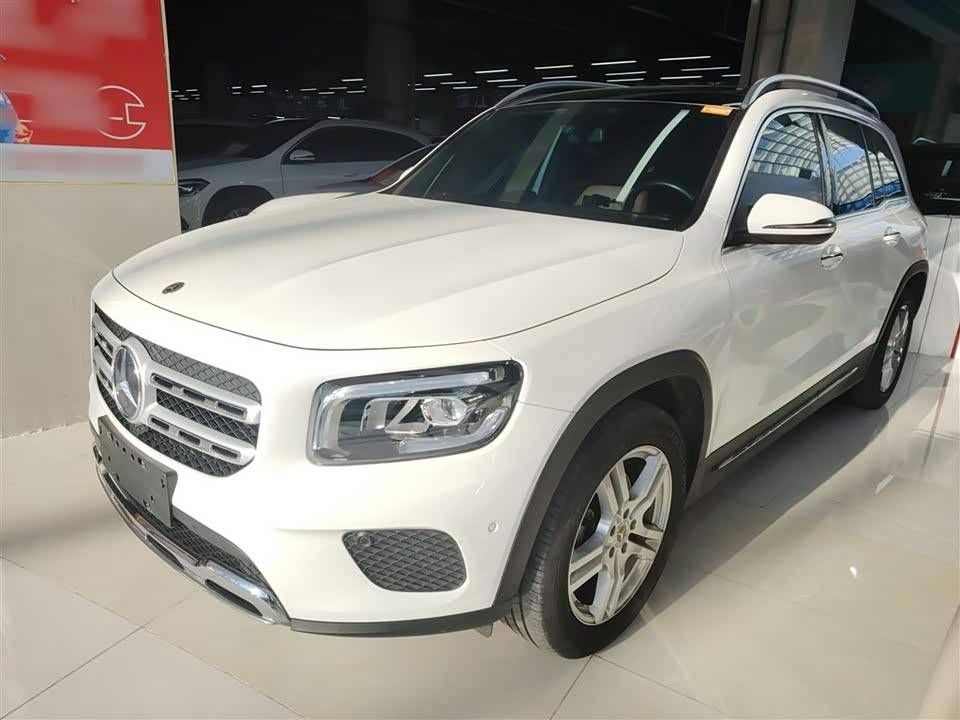 Mercedes-Benz GLB