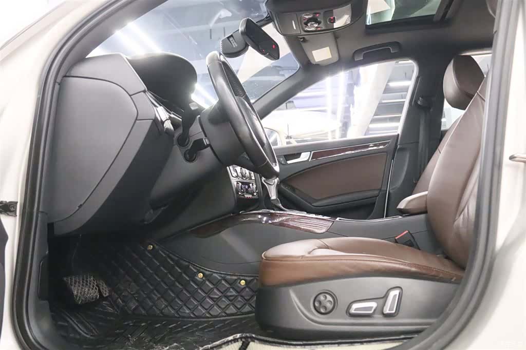Audi A4L, 2016 14