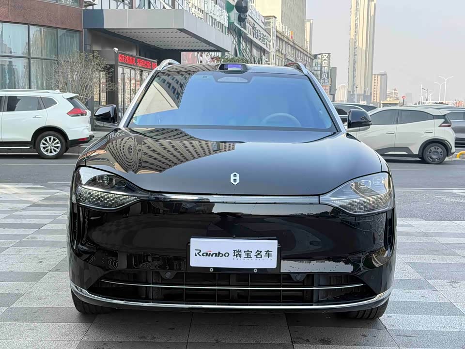 AITO Ask the world M9