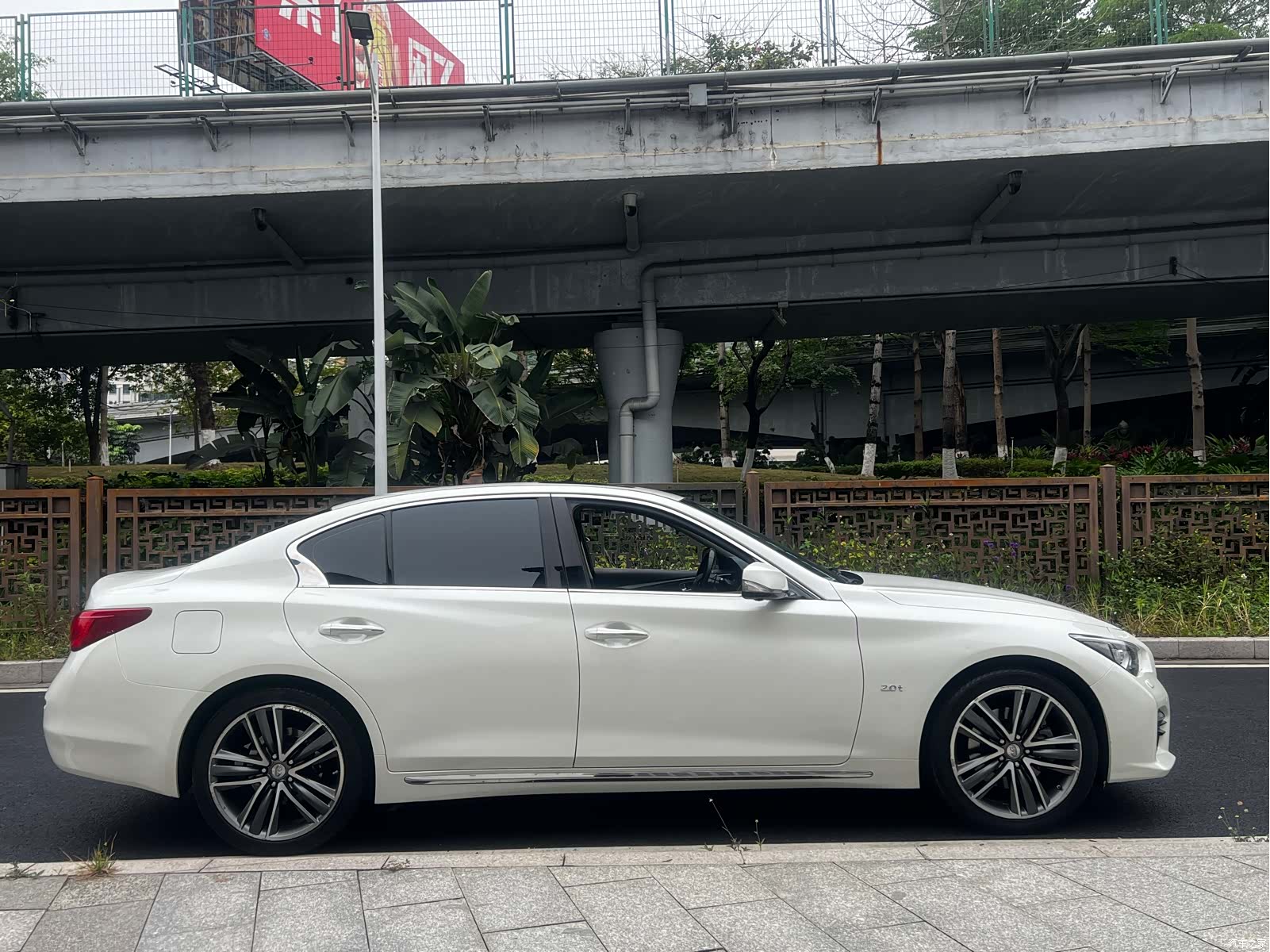 Infiniti Q50L, 2017 14