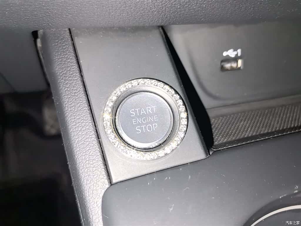 Audi A4L, 2020 17