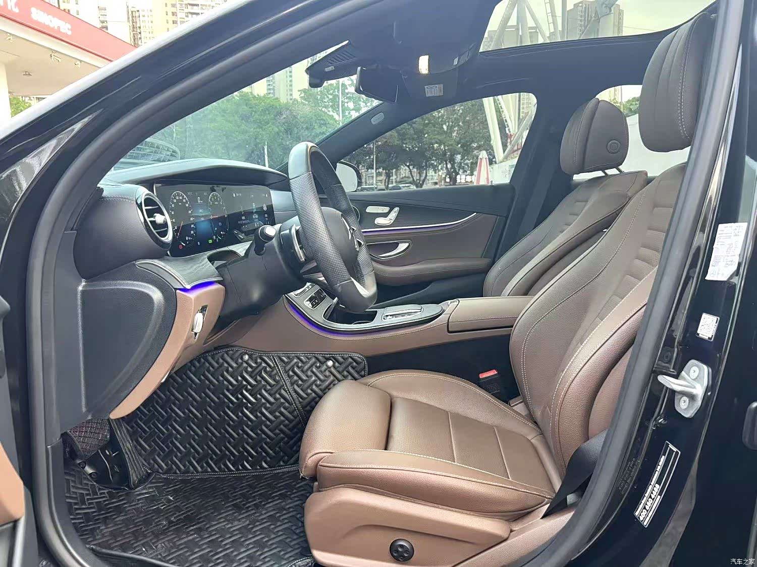 Mercedes-Benz E-Class, 2022 3