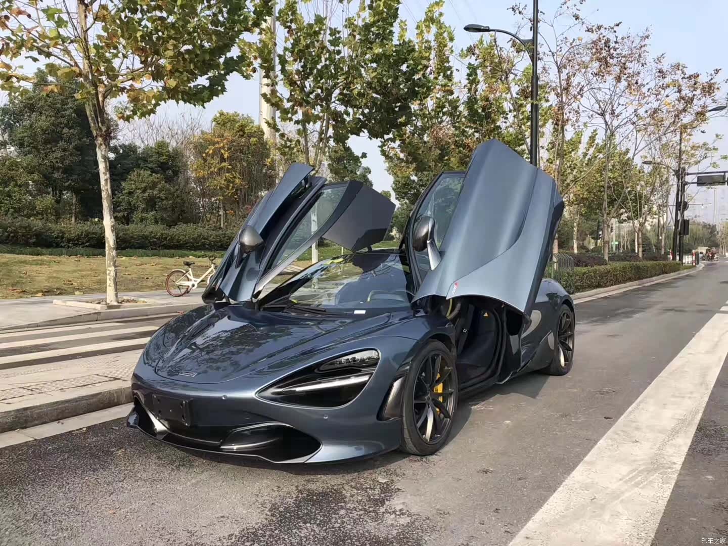 McLaren 720S