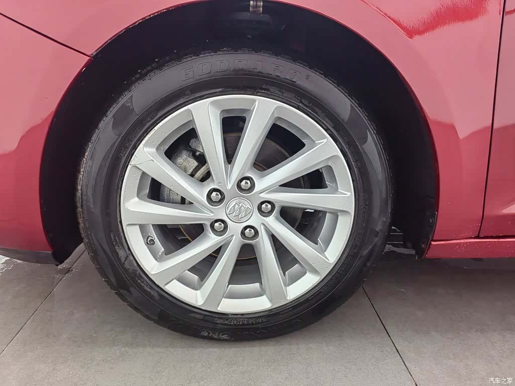 Buick Verano, 2017 17