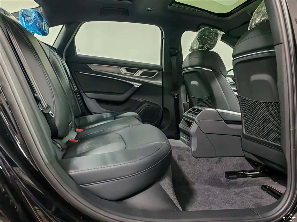 Audi A6L, 2026 6
