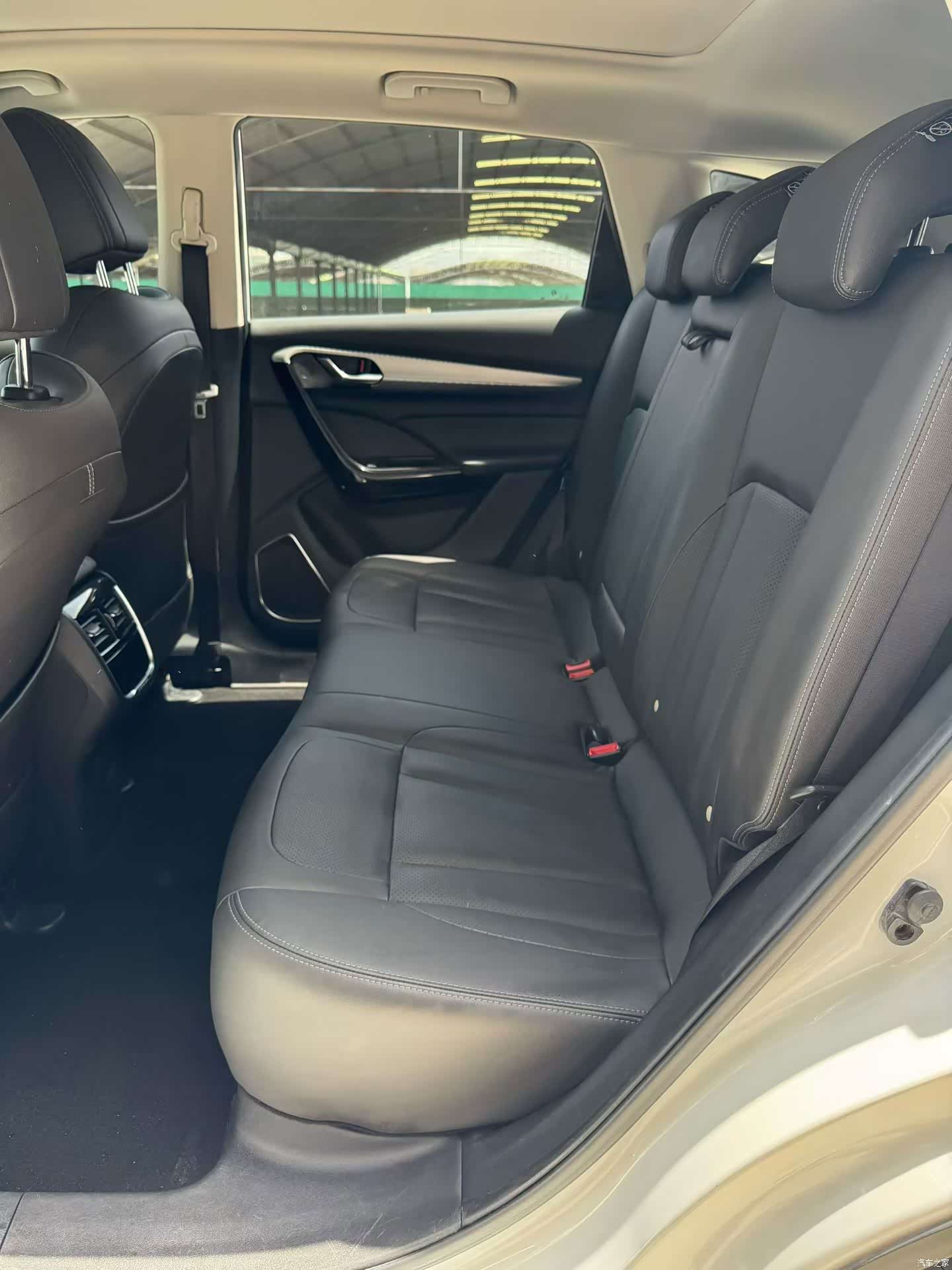 DongFeng AX7, 2020 9