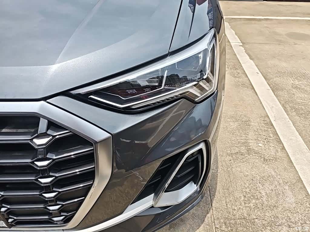 Audi Q3, 2021 24