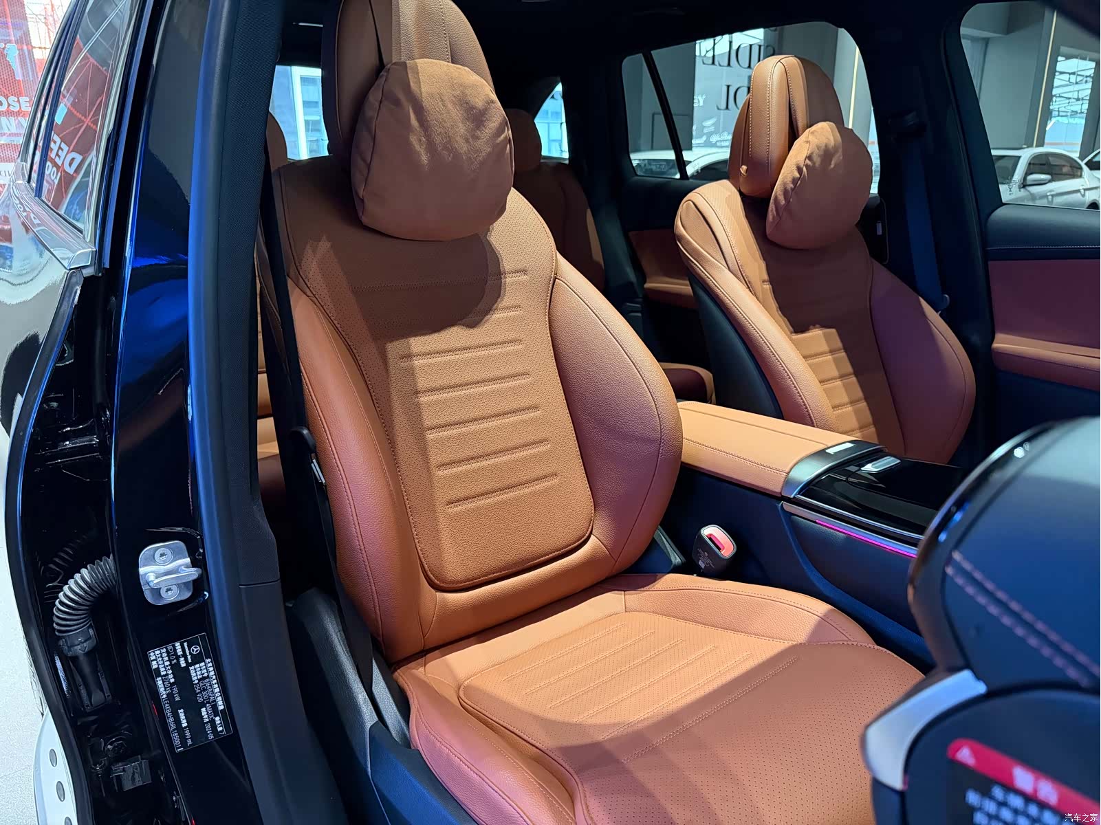 Mercedes-Benz GLC, 2024 14