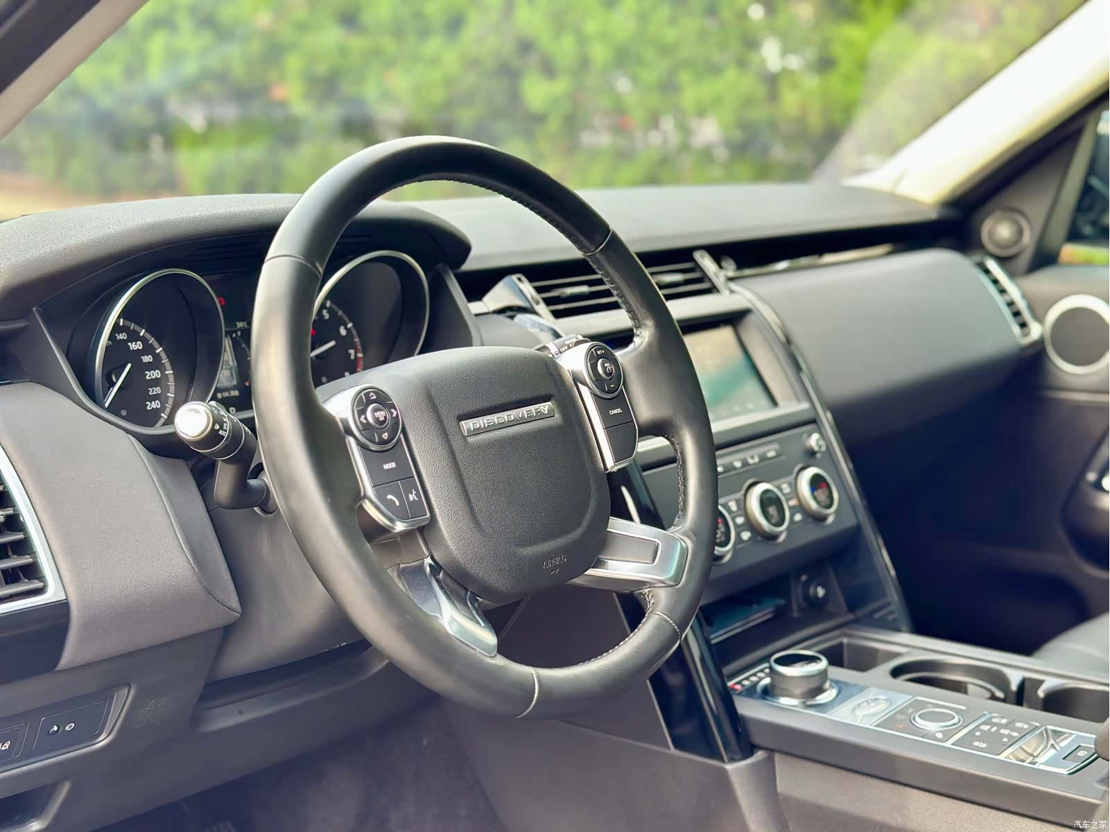 Land Rover Discovery, 2018 17