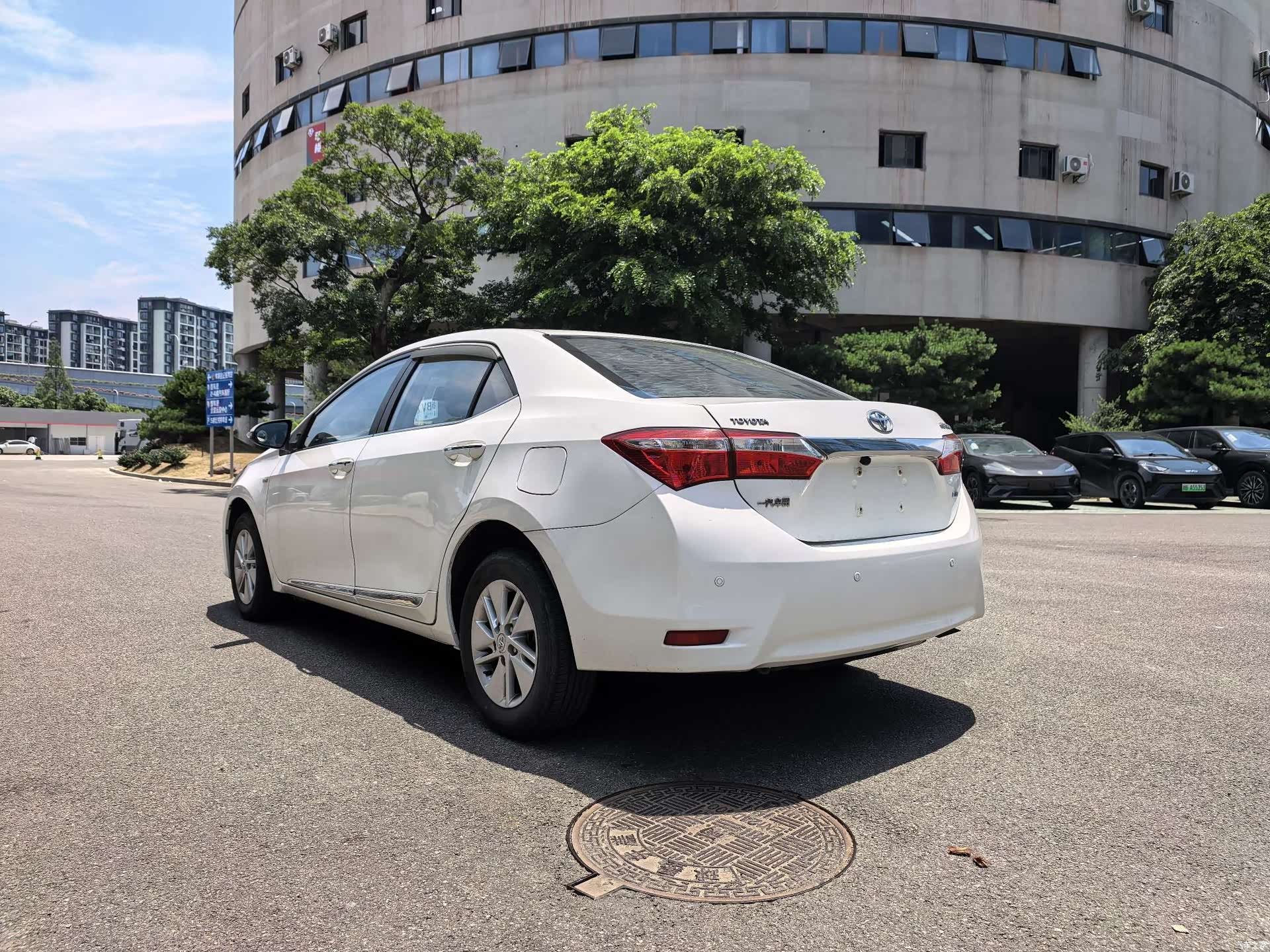 Toyota Corolla, 2015 8