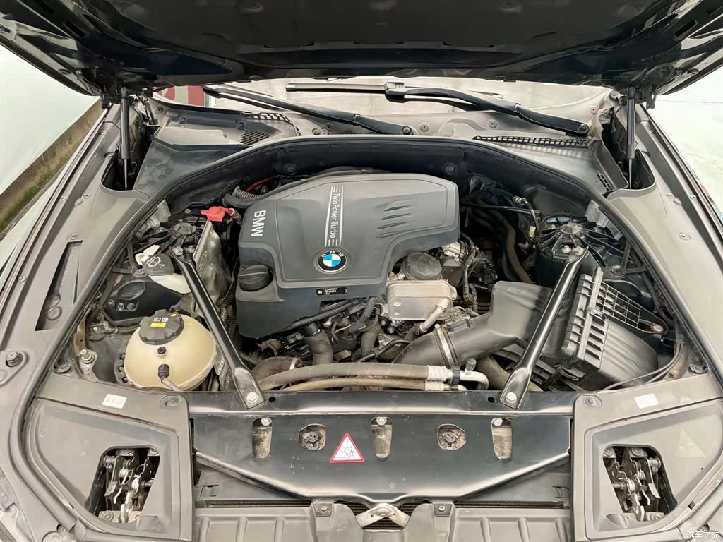 BMW 5 Series, 2016 19