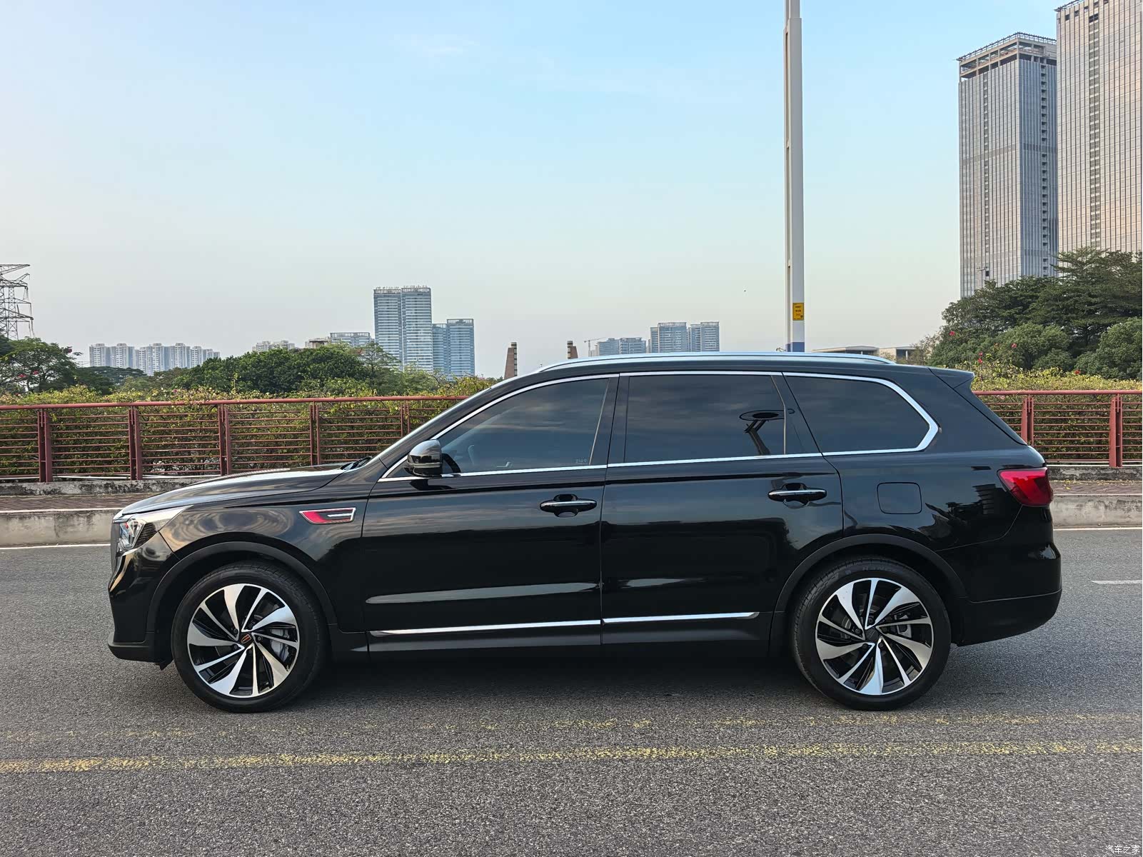 Hongqi HS7, 2021 25