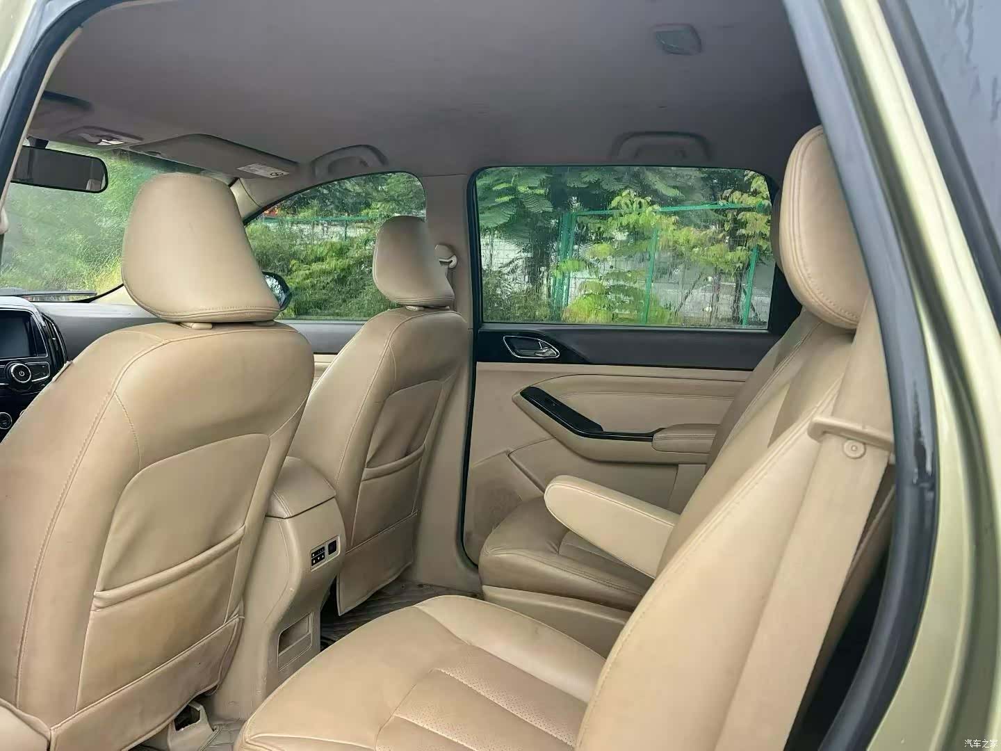 Wuling 730, 2014 все фото