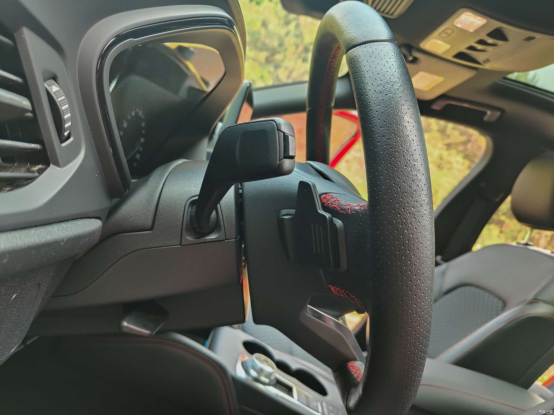 Ford Focus, 2020 11
