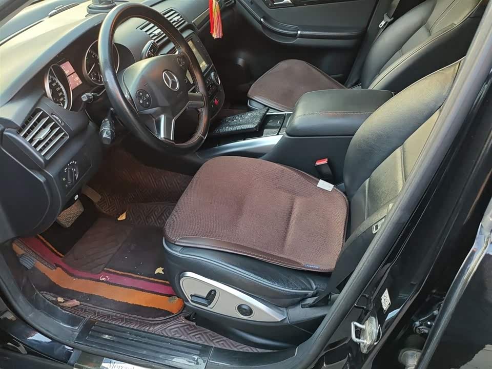 Mercedes-Benz R-class